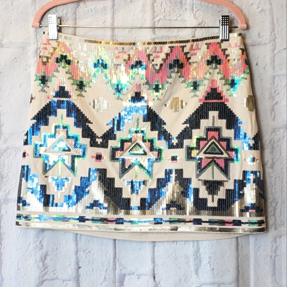 Express Dresses & Skirts - EXPRESS Aztec Sequin Pull-on Mini Skirt